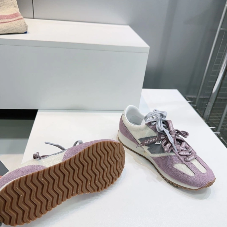 Versatile Othxr Sneakers 212014