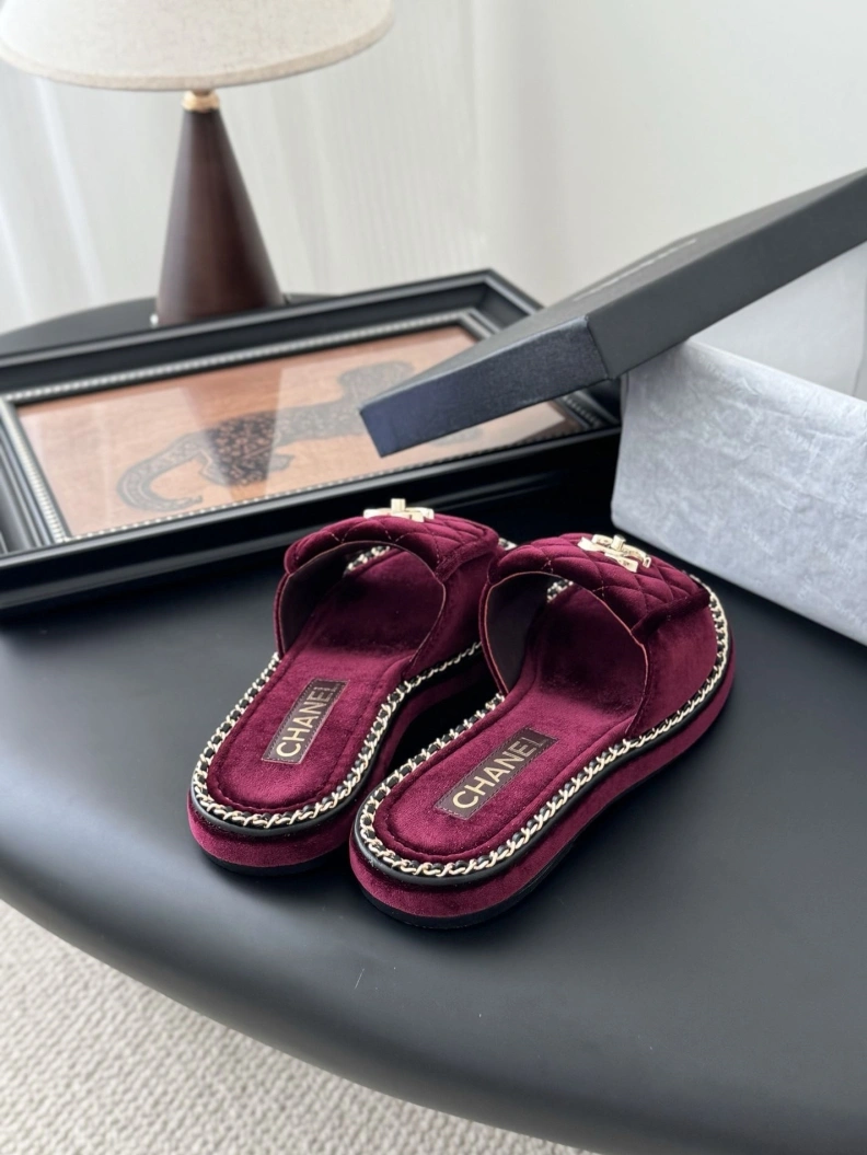 Chxnxl Slippers GoAnywhere 118930
