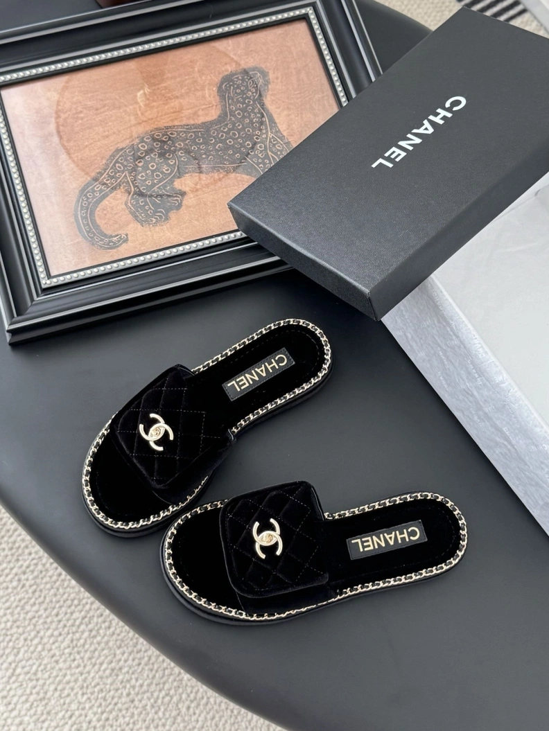 Chxnxl Slippers Refined 118935