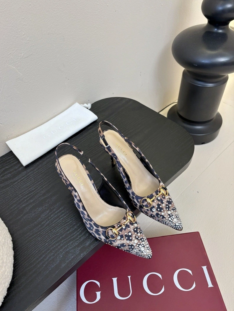 Popular Gxccx Sandals 157188