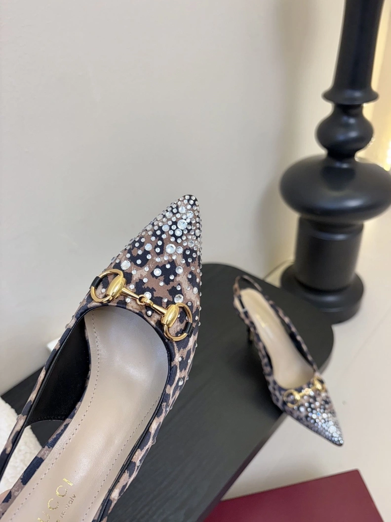 Popular Gxccx Sandals 157188