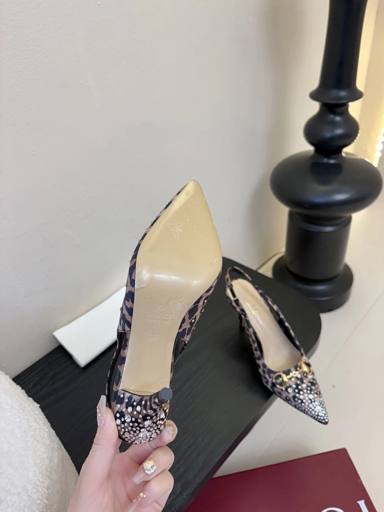 Popular Gxccx Sandals 157188