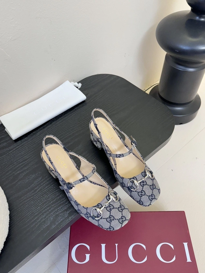 Gxccx Sandals EyeCatching 157177