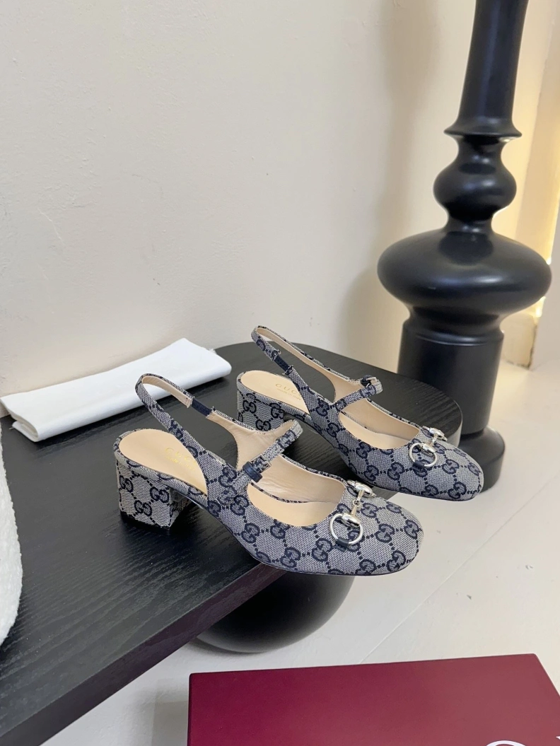 Gxccx Sandals EyeCatching 157177