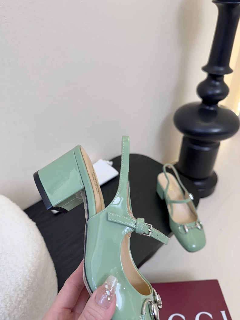 Stylish Gxccx Sandals 157185