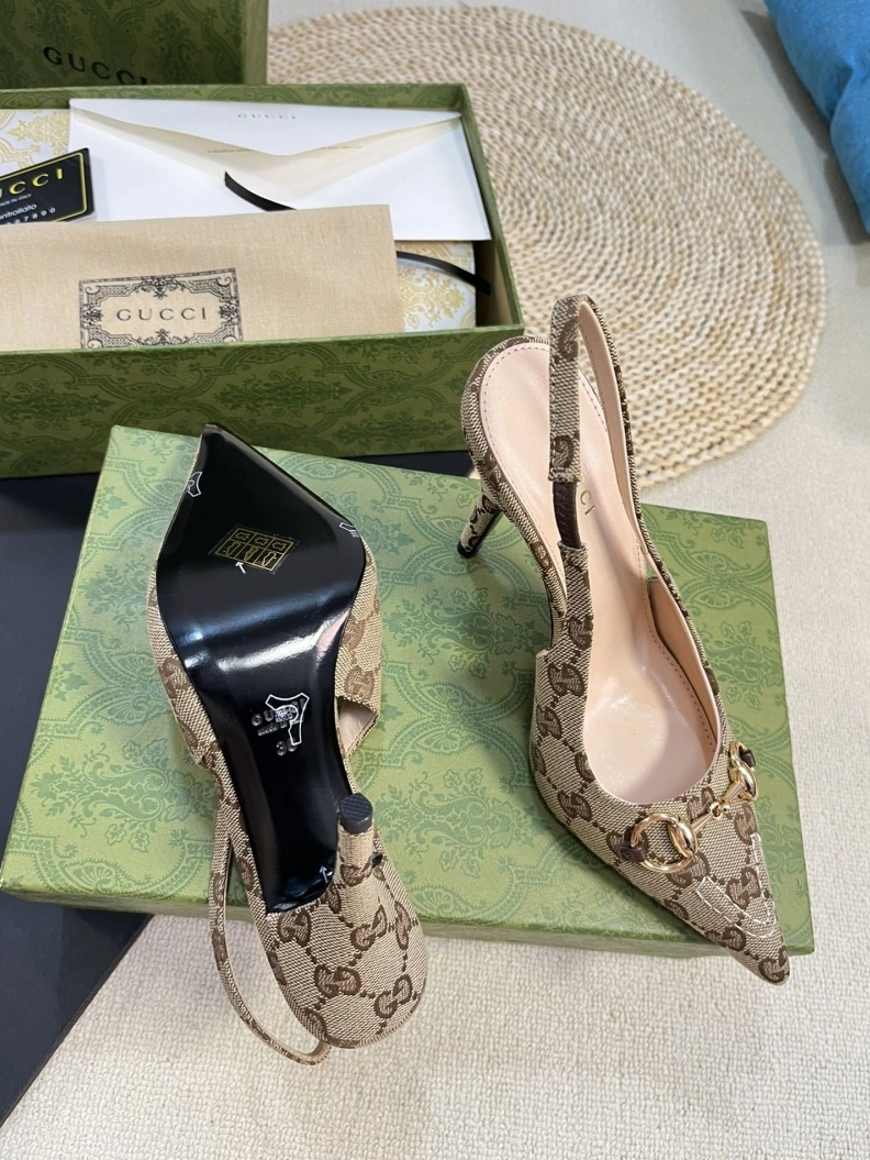 Trendy Gxccx Sandals 157169