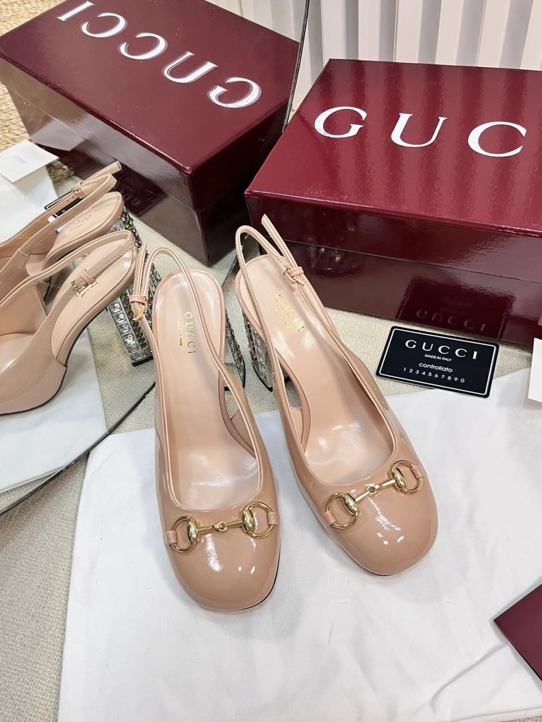 Comfortable Gxccx Sandals 157155