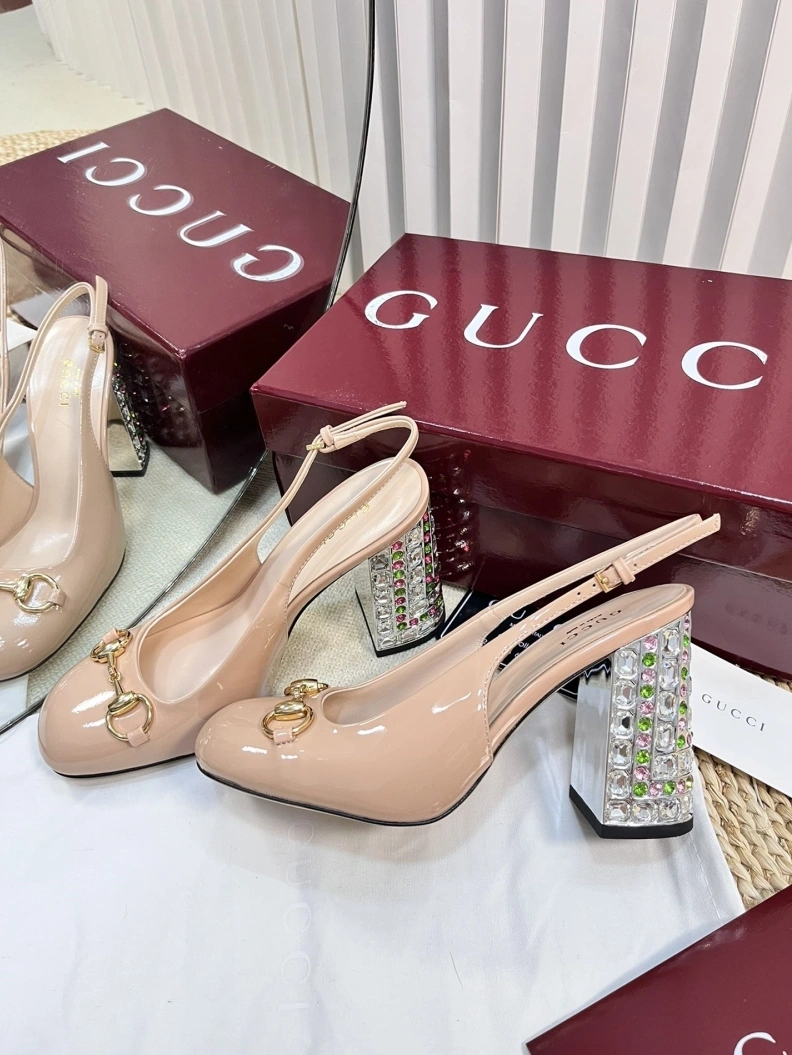 Comfortable Gxccx Sandals 157155