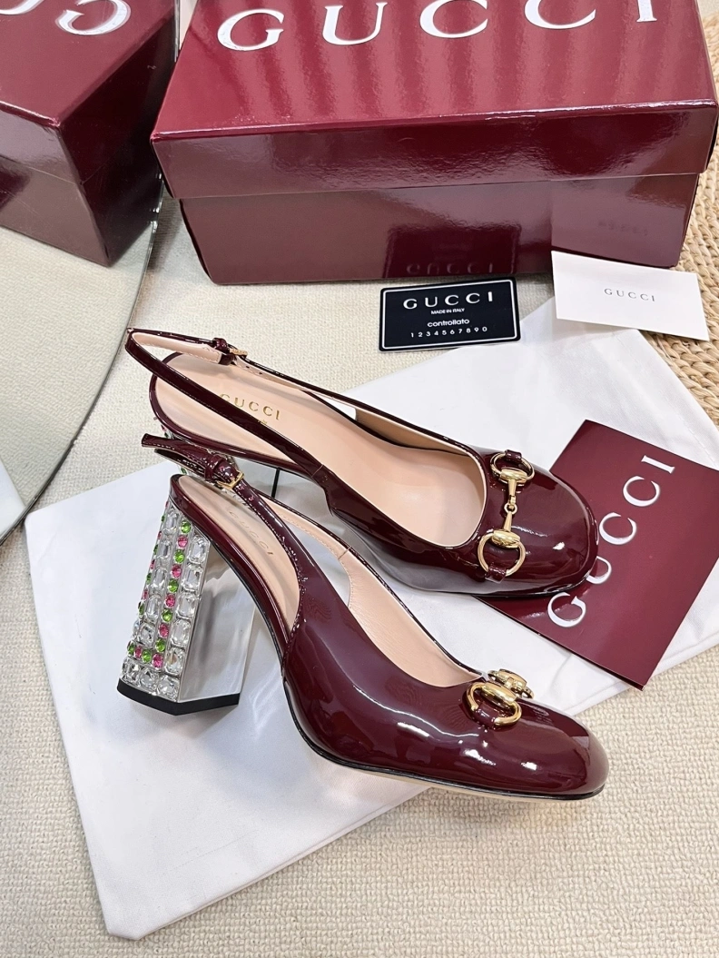 Gxccx Sandals Refined 157156