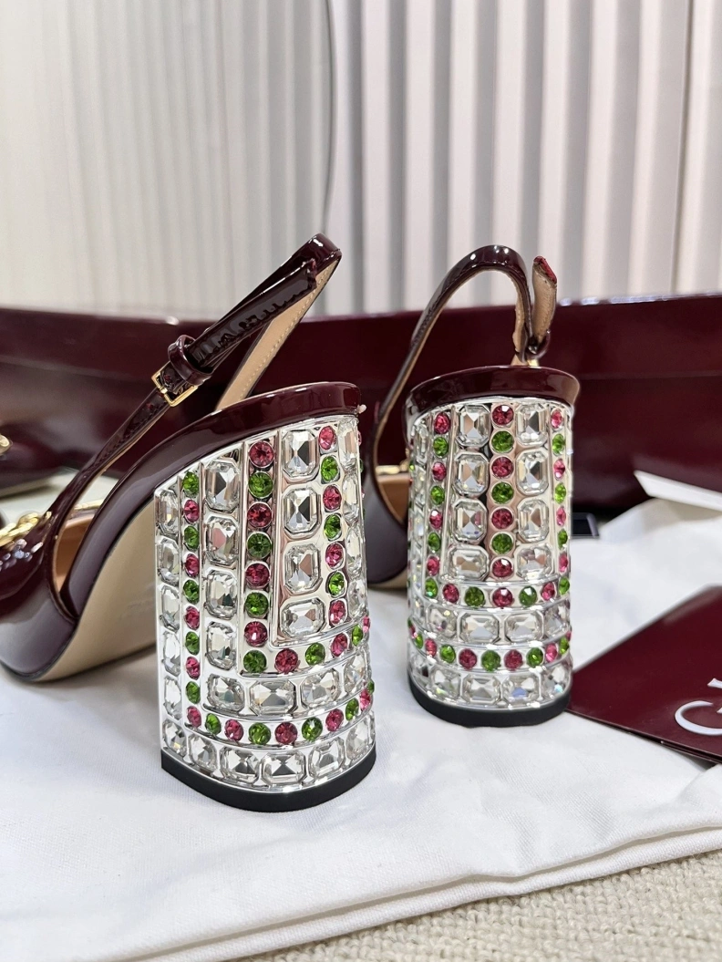 Gxccx Sandals Refined 157156