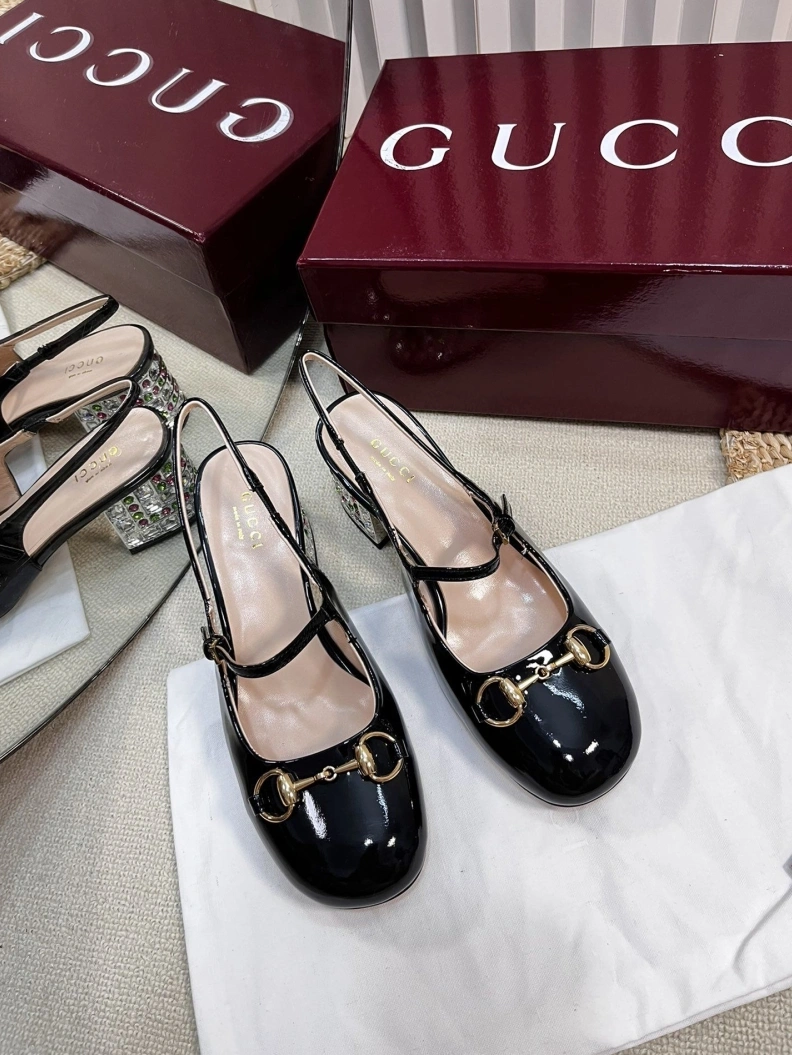 Fashionable Gxccx Sandals 157153