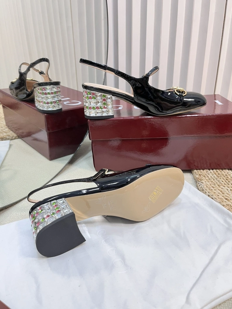 Fashionable Gxccx Sandals 157153