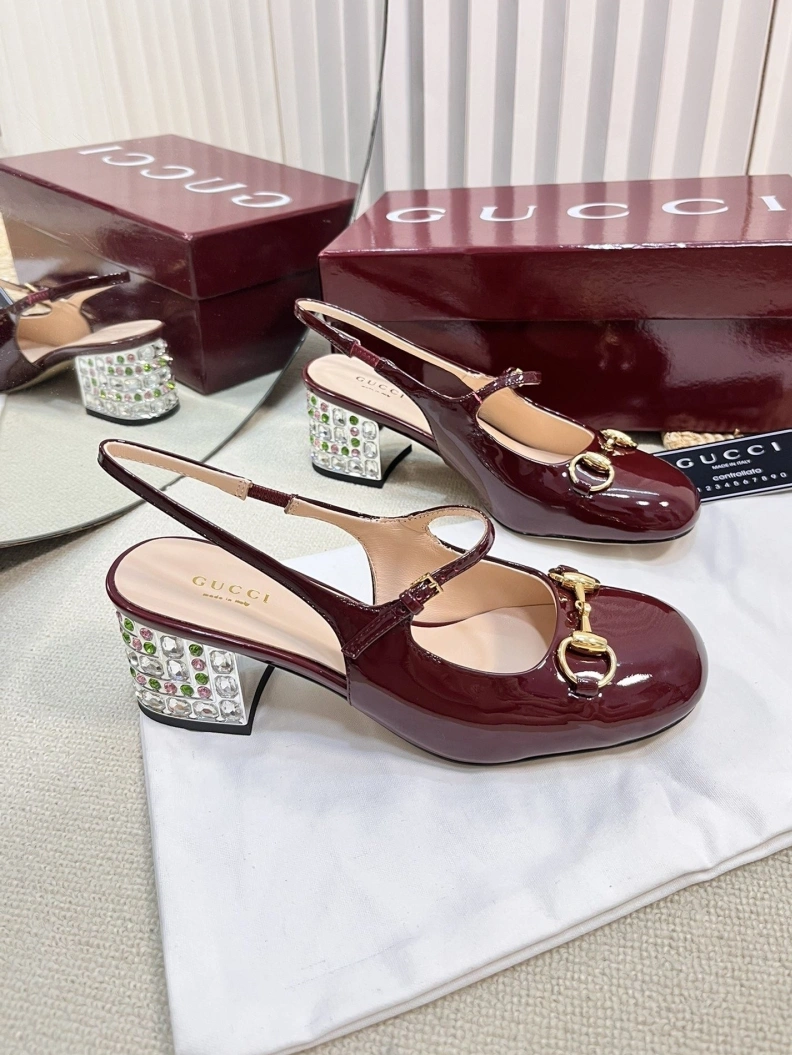 Gxccx Sandals Flexible 157151