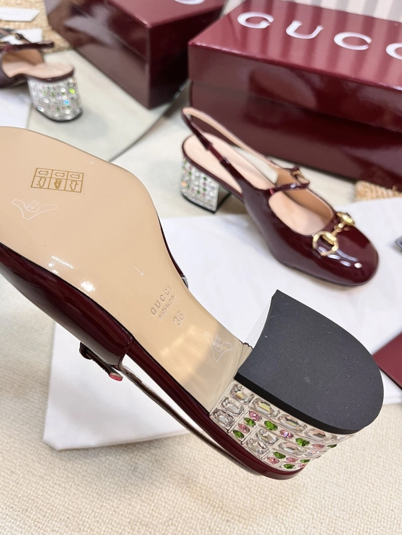 Gxccx Sandals Flexible 157151