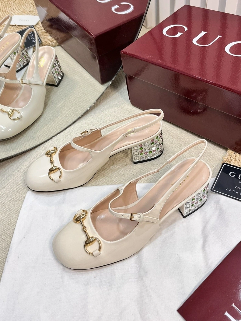 Gxccx Sandals Practical 157150