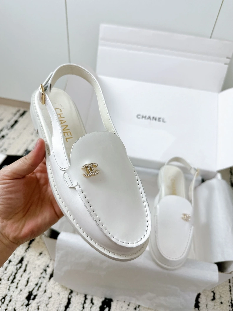Reliable Chxnxl Sandals 119186