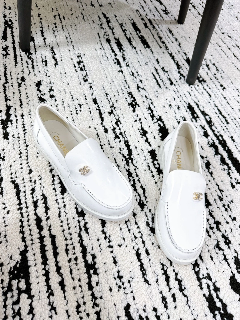 Efficient Chxnxl Leather Shoes 119322