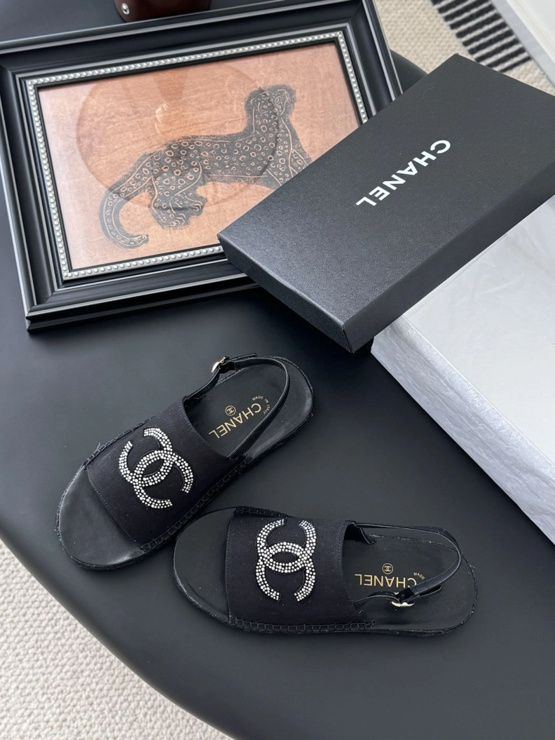 Unique Chxnxl Sandals 119173