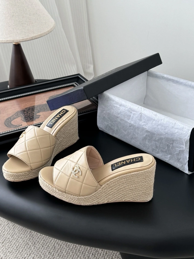 DailyWear Chxnxl Sandals 119170