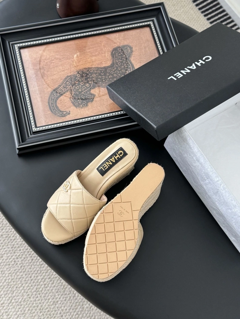 DailyWear Chxnxl Sandals 119170