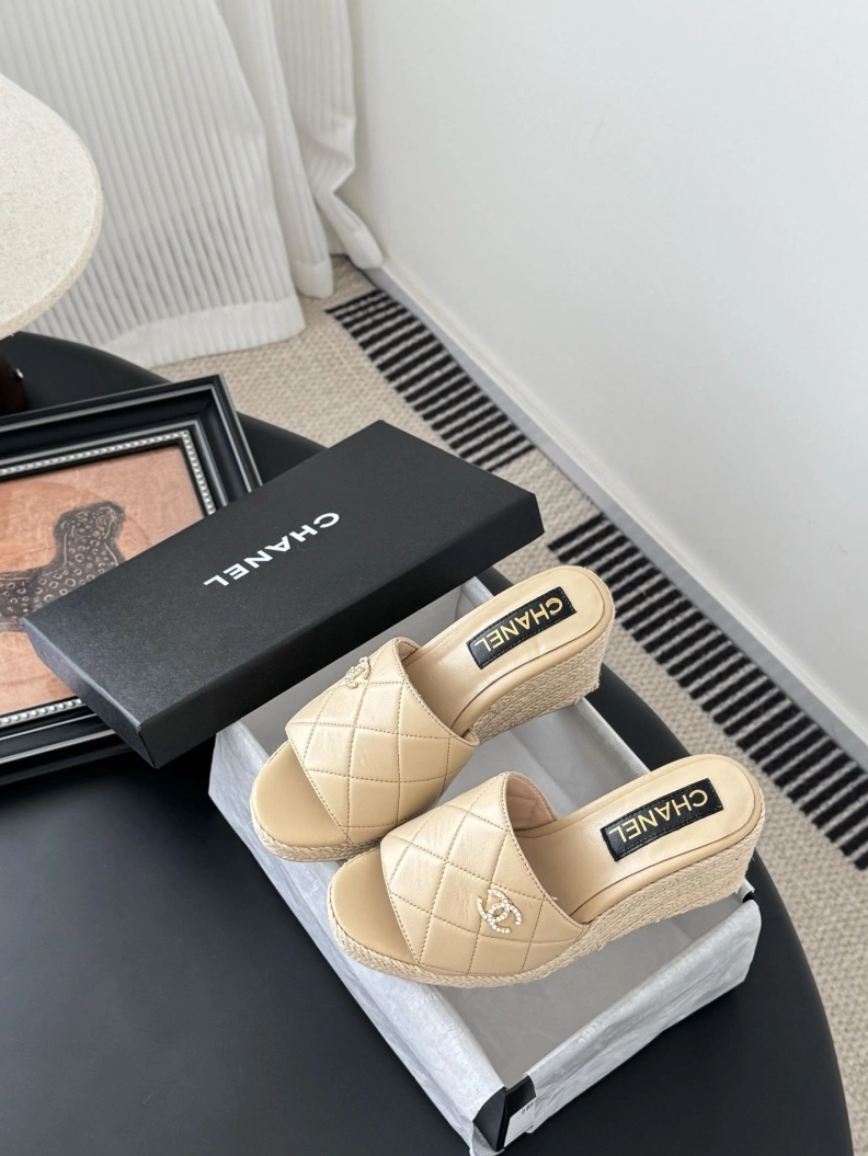 DailyWear Chxnxl Sandals 119170