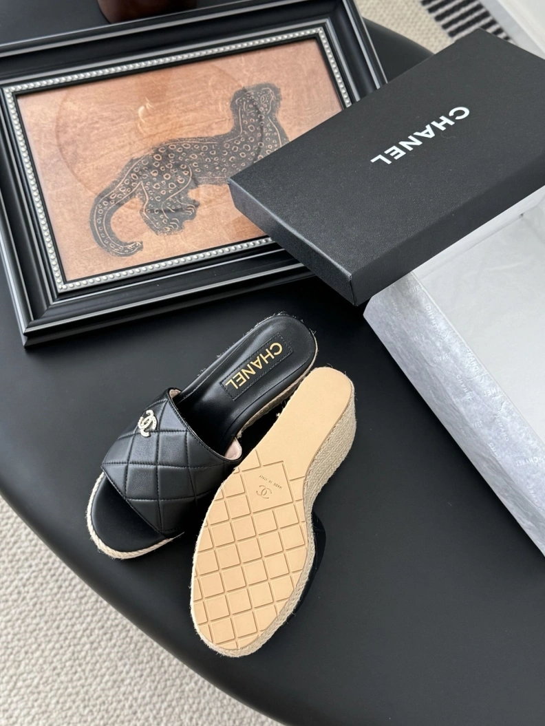 Minimalist Chxnxl Sandals 119174