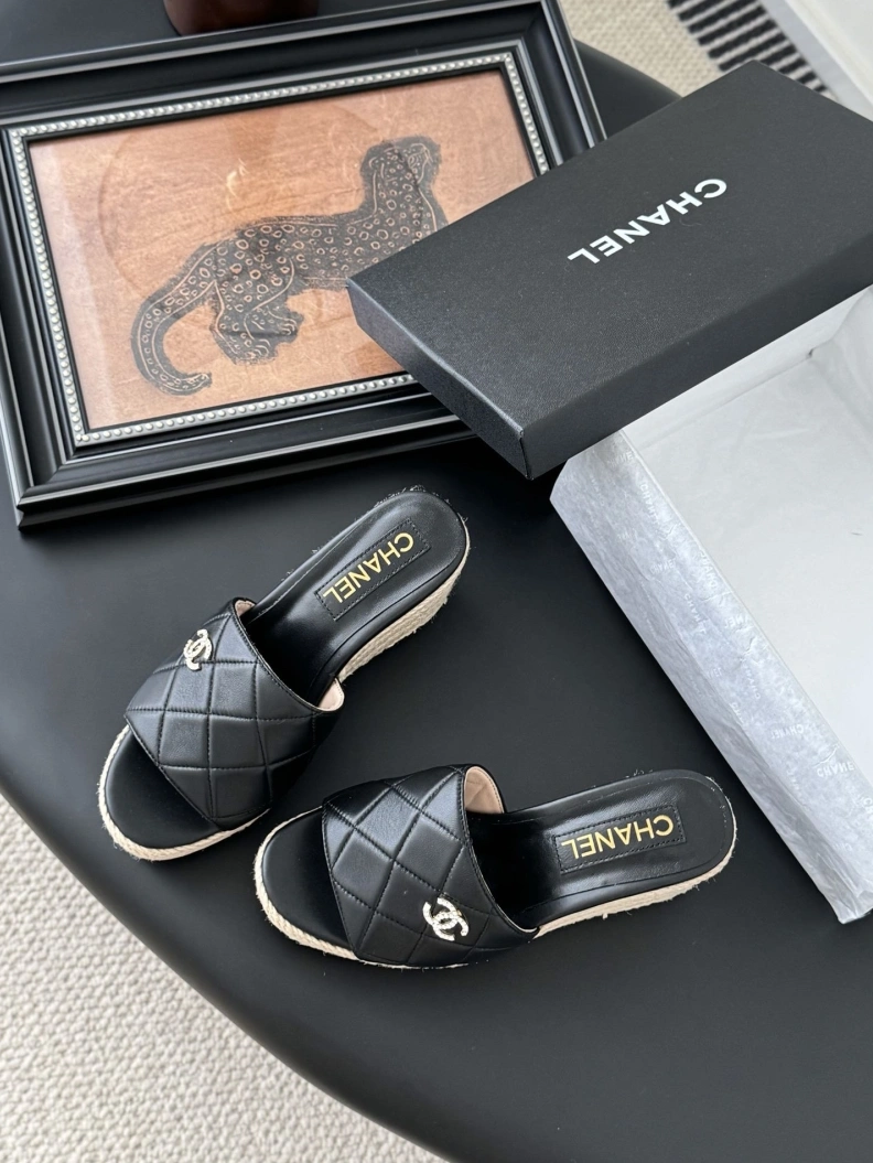 Minimalist Chxnxl Sandals 119174