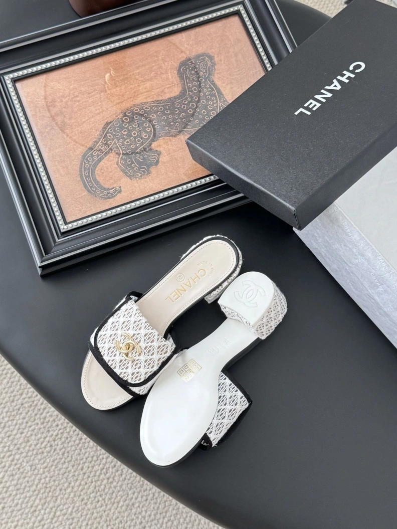 Chxnxl Sandals Refined 119169