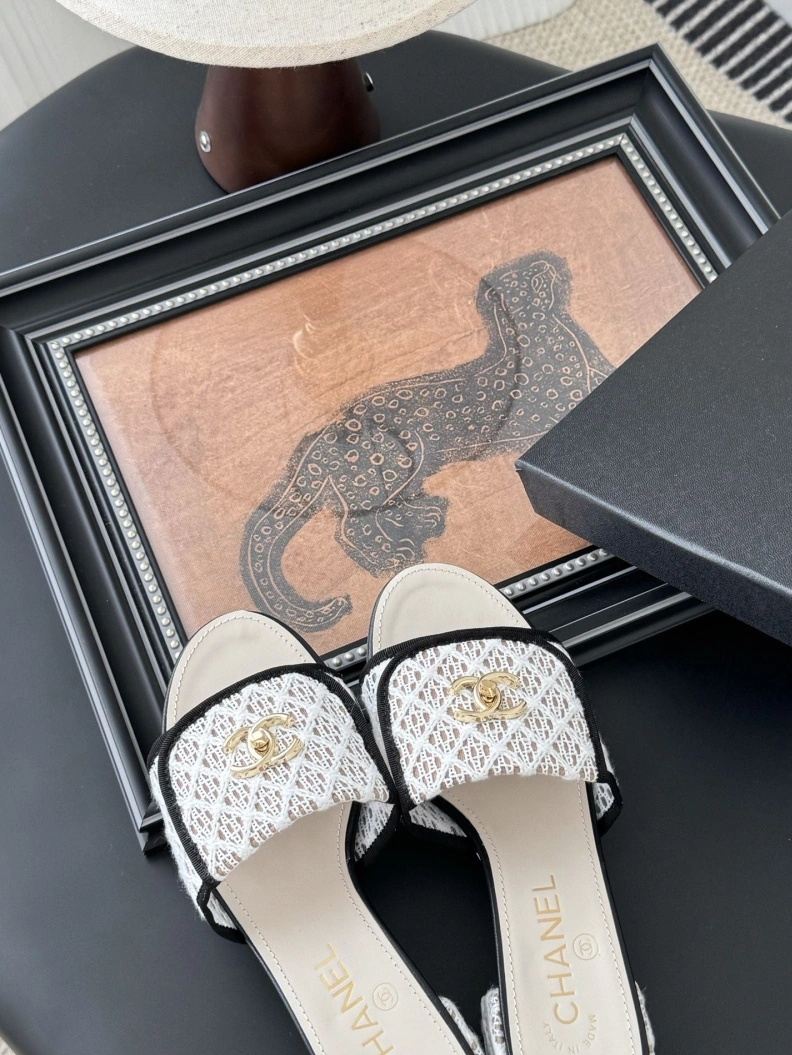 Chxnxl Sandals Refined 119169