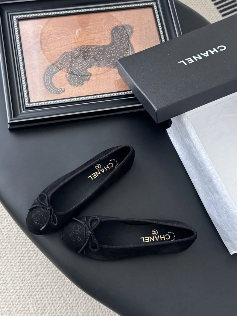 EyeCatching Chxnxl Flat Shoes 119435