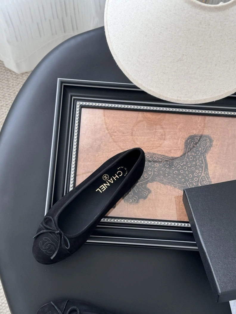 EyeCatching Chxnxl Flat Shoes 119435
