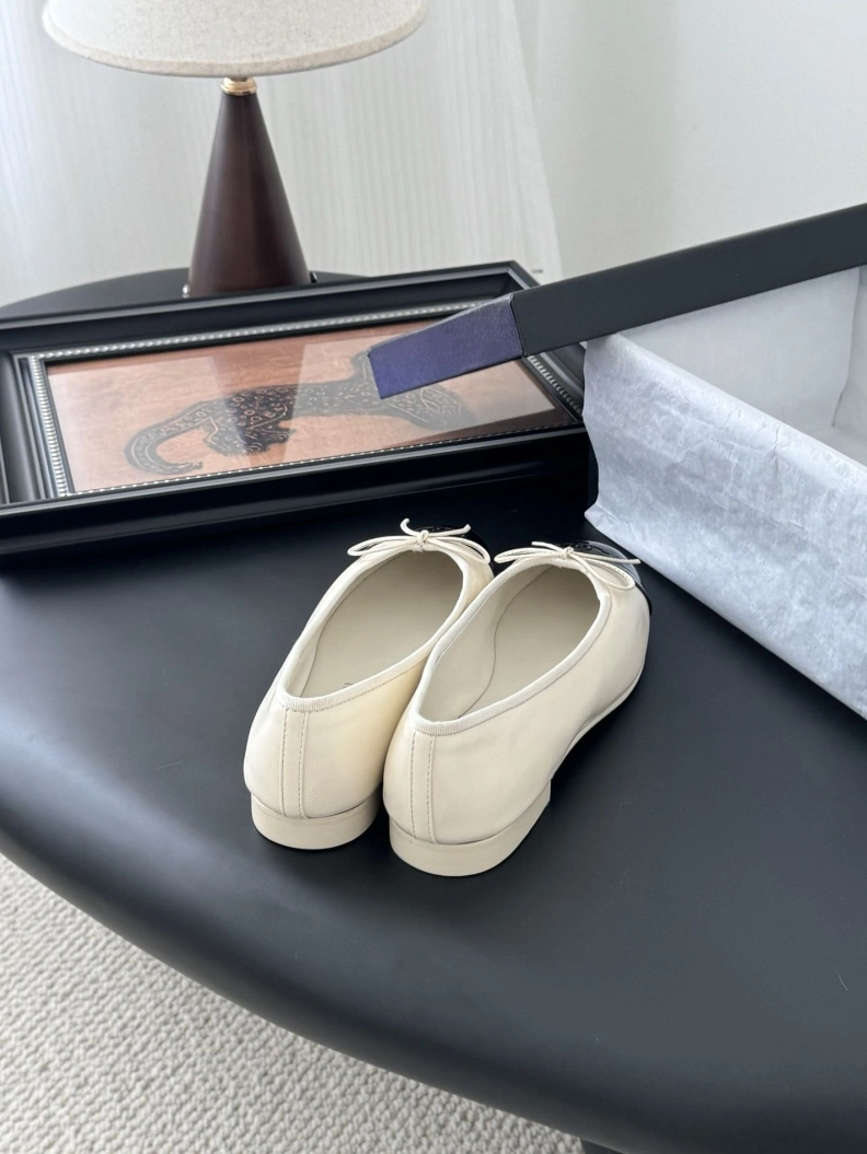 Soft Chxnxl Flat Shoes 119430