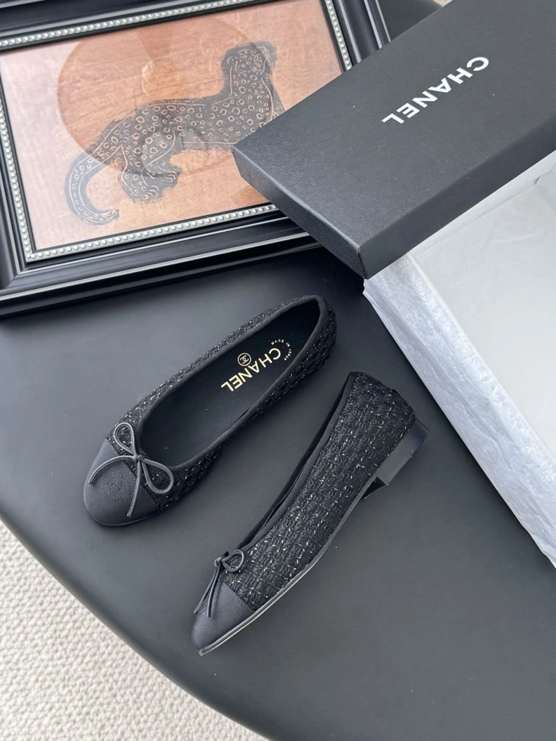Durable Chxnxl Flat Shoes 119422