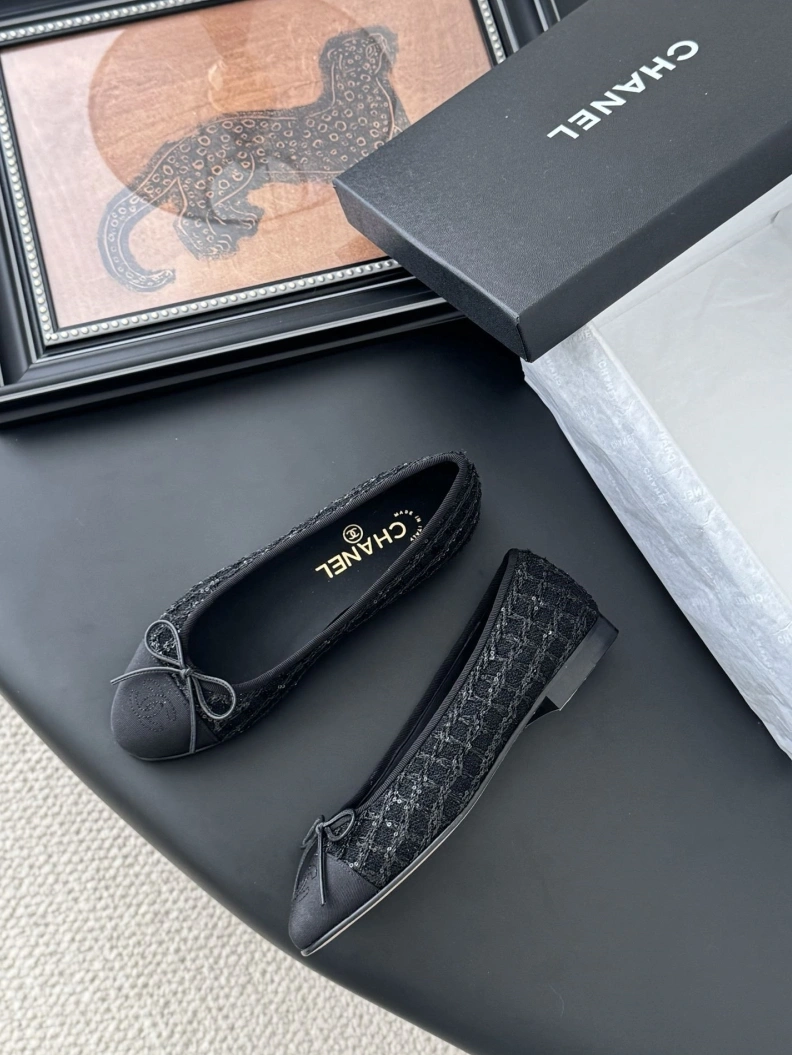 GoAnywhere Chxnxl Flat Shoes 119413