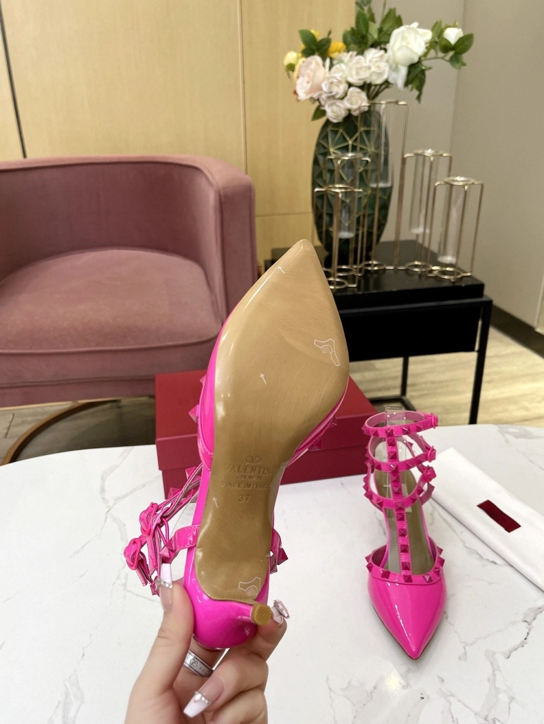 NewStyle Vxlxntino High Heels 229524