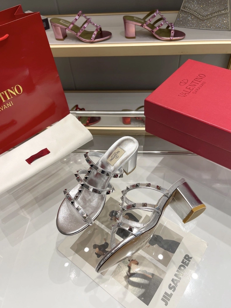 NewStyle Vxlxntino Sandals 229431
