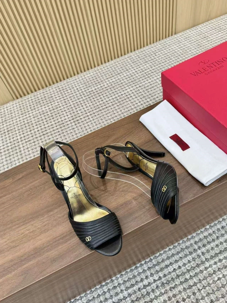 Vibrant Vxlxntino High Heels 229500