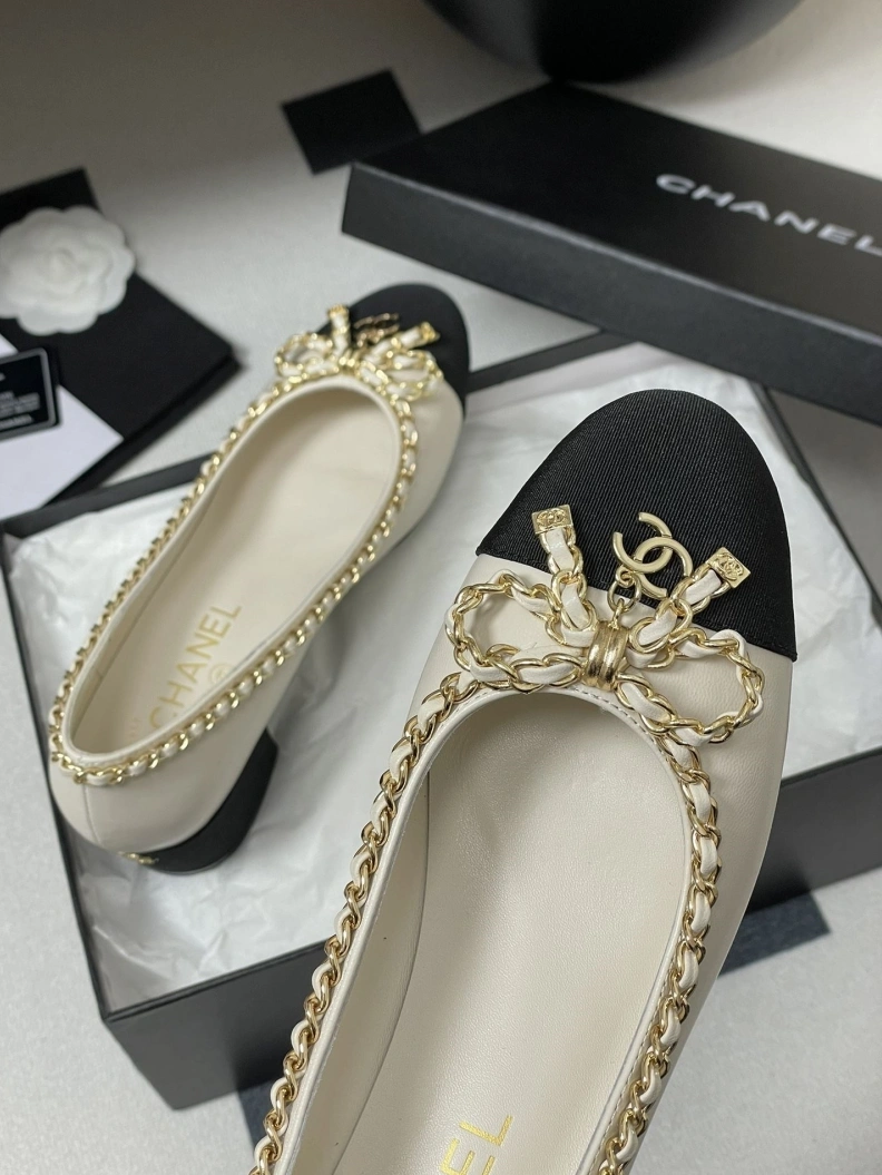 Reliable Chxnxl Flat Shoes 119417