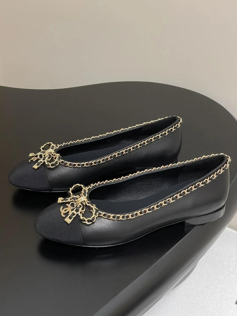 Fashionable Chxnxl Flat Shoes 119415