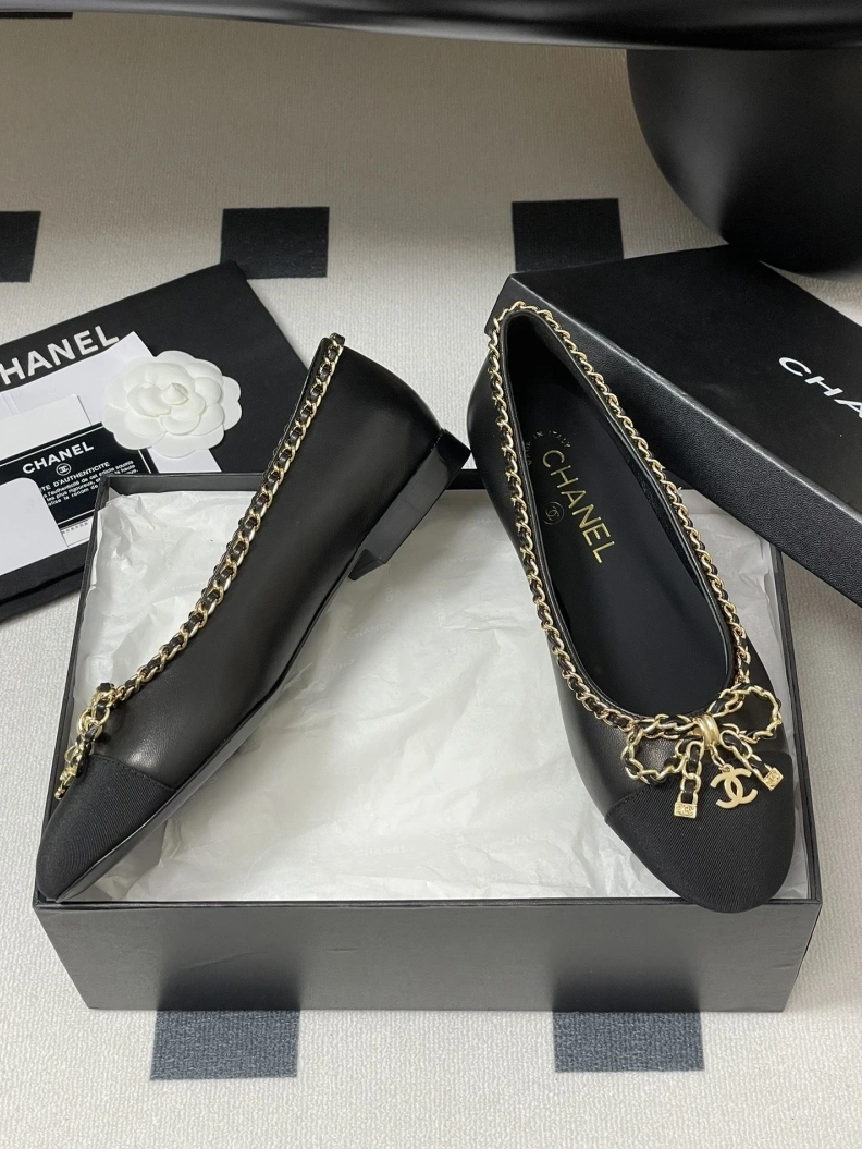 Fashionable Chxnxl Flat Shoes 119415