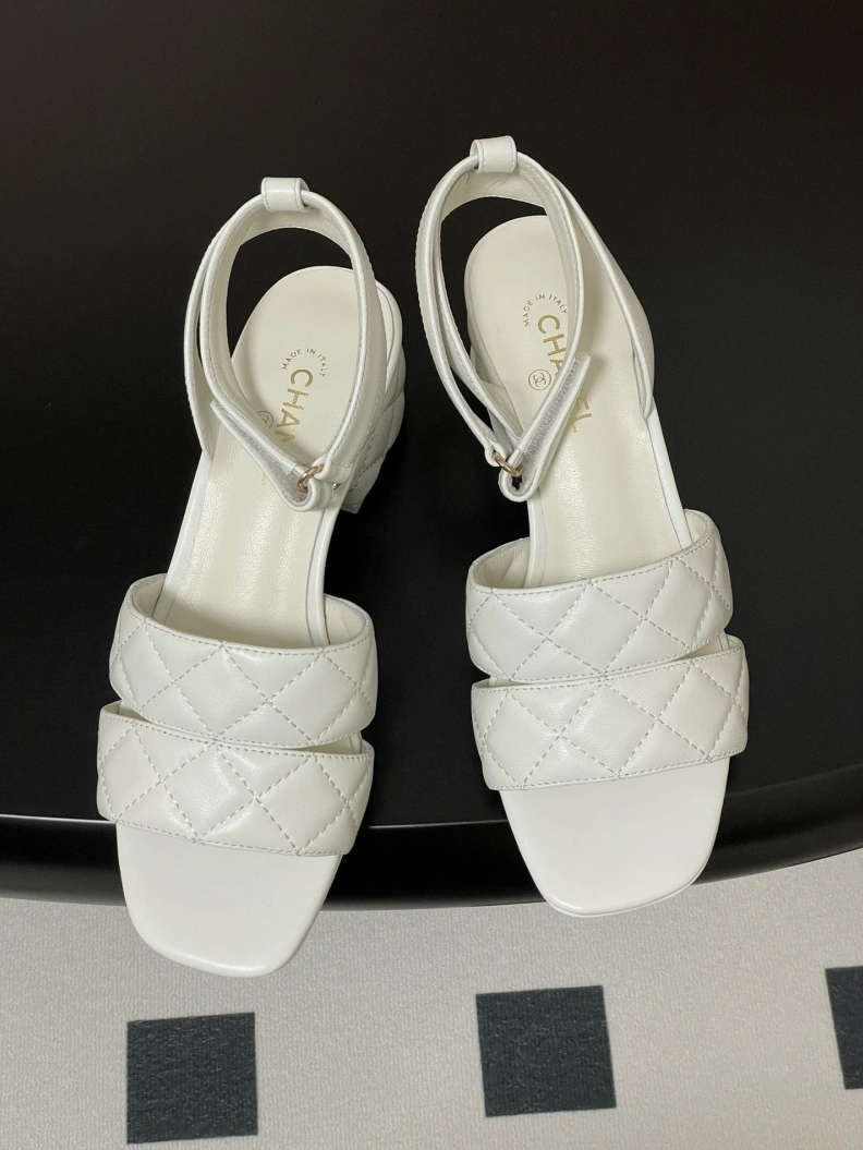 Chxnxl Sandals Bold 119145