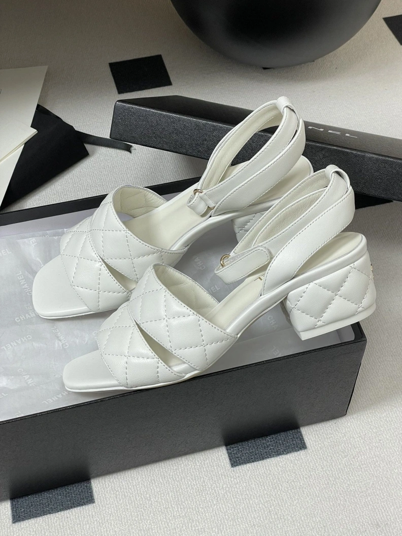 Chxnxl Sandals Bold 119145