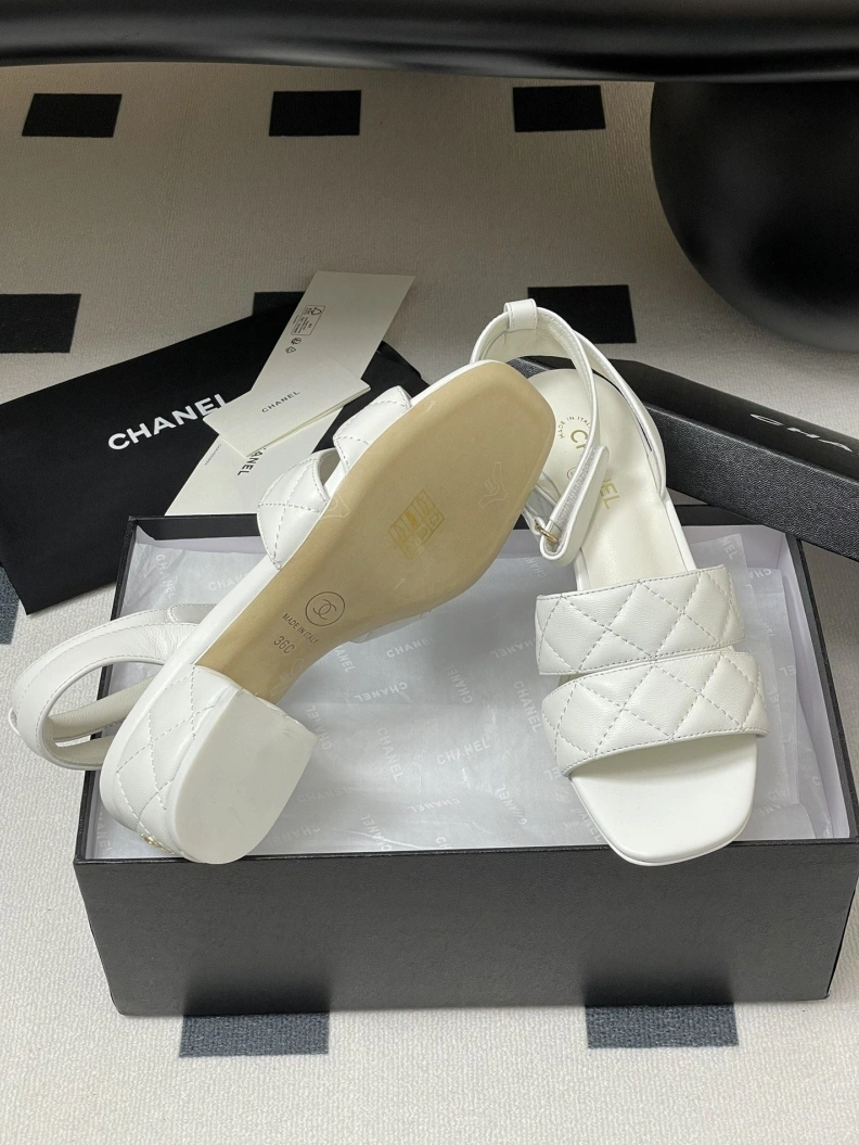 Chxnxl Sandals Bold 119145