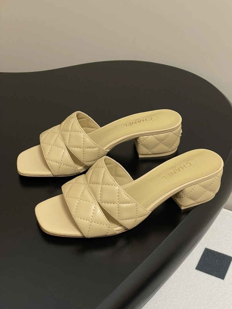 Comfortable Chxnxl Sandals 119153