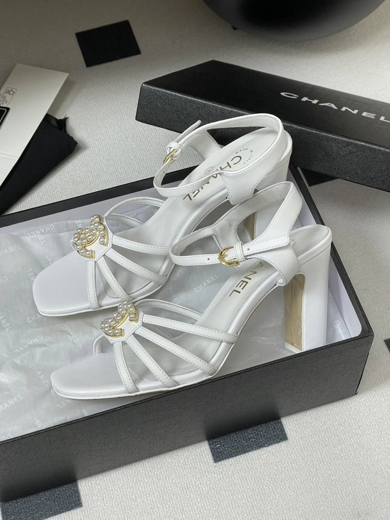 DailyWear Chxnxl Sandals 119137