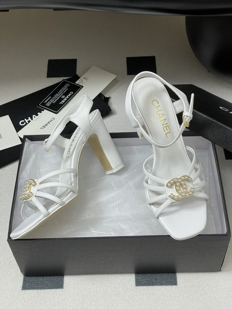 DailyWear Chxnxl Sandals 119137