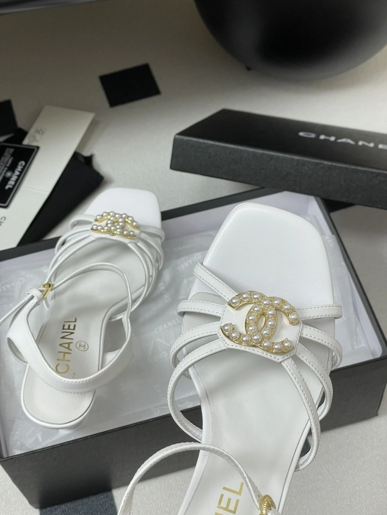 DailyWear Chxnxl Sandals 119137