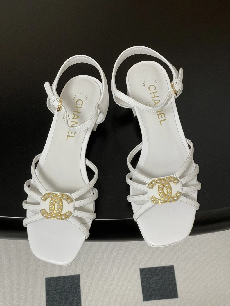 Fashionable Chxnxl Sandals 119135
