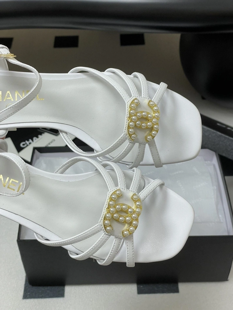 Fashionable Chxnxl Sandals 119135