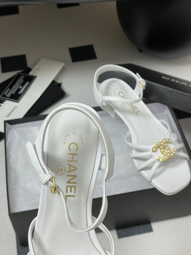 Fashionable Chxnxl Sandals 119135